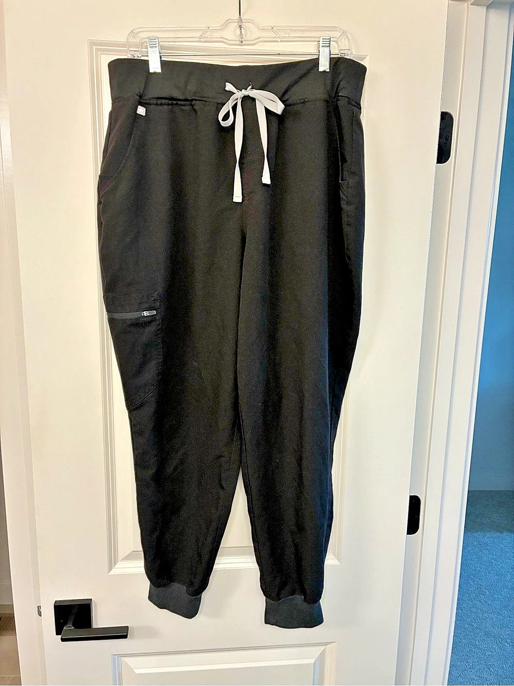 FIGS Technical Collection Black Jogger Pants Size XL